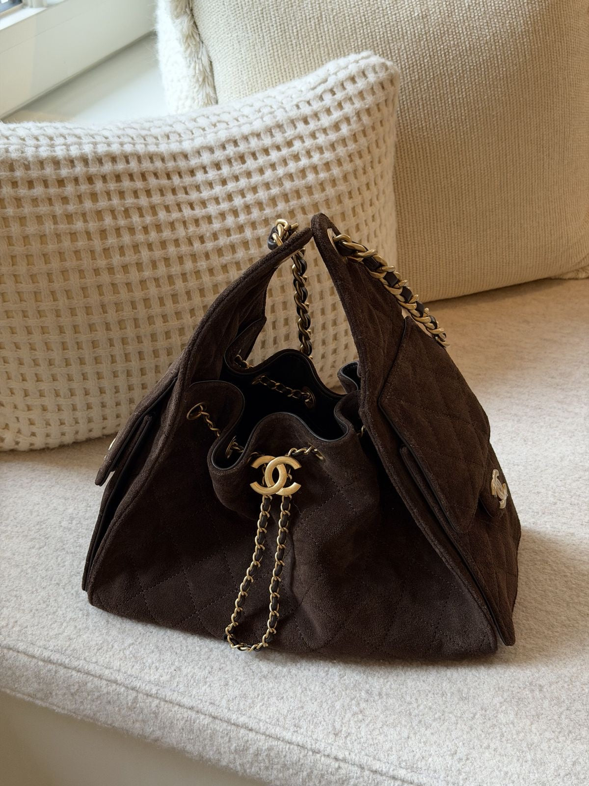 CH 25 (suede)